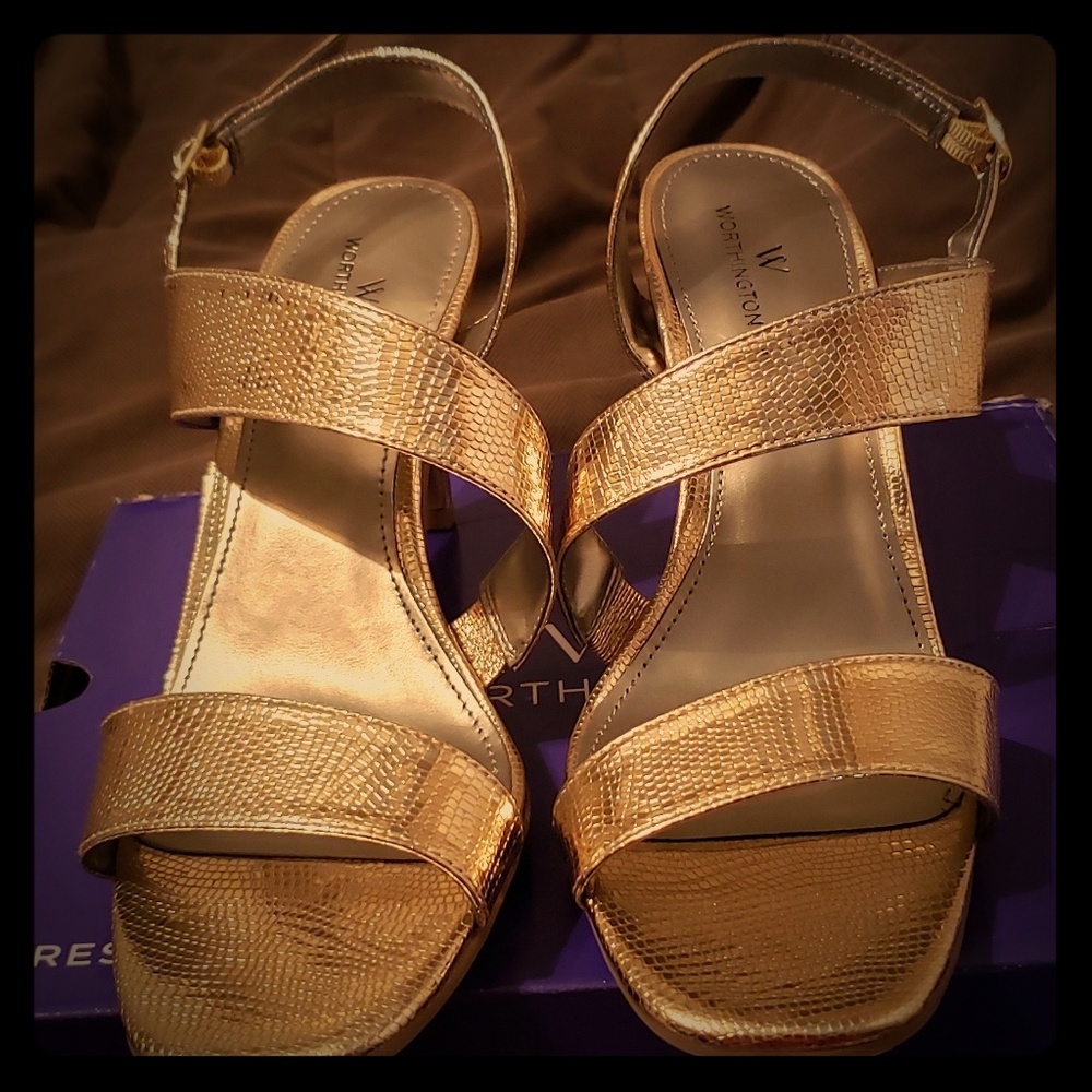 Worthington Gold High Heels, leather like material